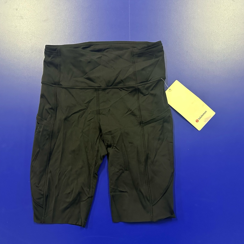 Lululemon Fast And Free Short 10" *Non-Reflective Shorts with Pockets Black Sz 6